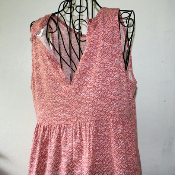 {Old Navy} Sleeveless Summer Dress - Picture 6 of 7